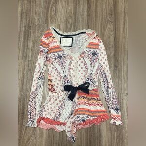 Abercrombie & Fitch SLEEPWEAR Collection Paisley Romper Woman’s M Long Sleeve